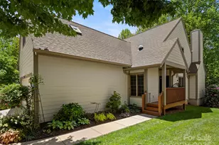 42 Pinnacle Point Dr, Asheville, NC 28805 - Photo 1