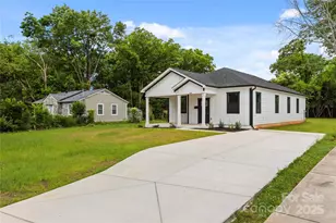 1016 Confederate Ave S, Rock Hill, SC 29732 - Photo 1