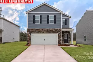 11212 Cardinal Crk Ave, Charlotte, NC 28215 - Photo 1