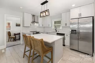 3615 Kempton Pl, Charlotte, NC 28208 - Photo 1