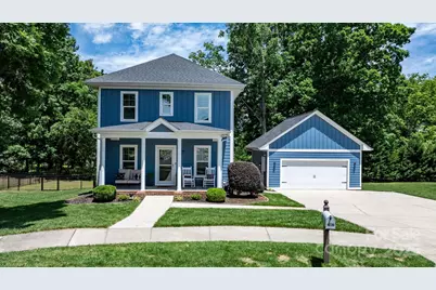 1067 33rd Avenue Loop NE, Hickory, NC 28601 - Photo 1