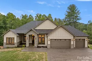 184 Sunridge Ave, Etowah, NC 28742 - Photo 1