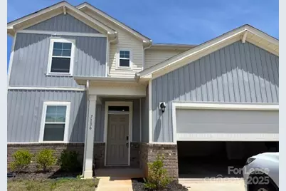 7136 Maple Run Circle, Charlotte, NC 28215 - Photo 1