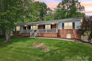 68 Broyles Rd, Hendersonville, NC 28791 - Photo 1