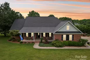 105 Gold Run Ct, Kings Mountain, NC 28086 - Photo 1