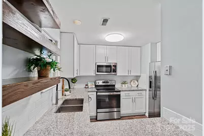 3308 Selwyn Farms Lane #5, Charlotte, NC 28209 - Photo 1