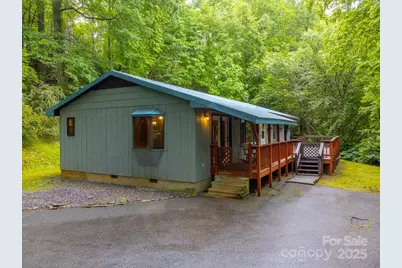 302 Mitchell Road, Sylva, NC 28779 - Photo 1