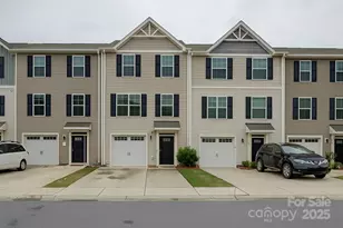 954 Taybyn Rd, Fort Mill, SC 29715 - Photo 1