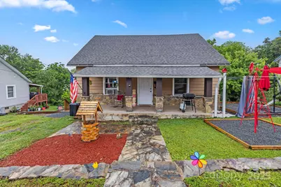 61 First Street, Marion, NC 28752 - Photo 1