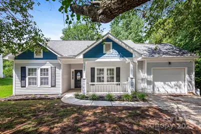 4607 Brandie Glen Road, Charlotte, NC 28269 - Photo 1