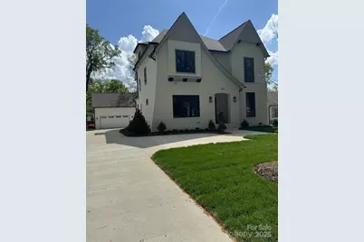 1220 Yale Place, Charlotte, NC 28209 - Photo 1