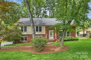 7050 Knightswood Dr, Charlotte, NC 28226 - Photo 1