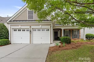 5306 Prosperity View Dr, Charlotte, NC 28269 - Photo 1