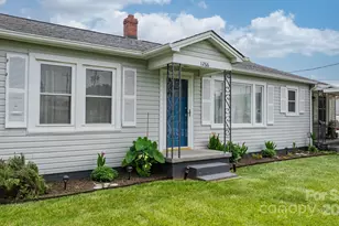 1266 18th St NE, Hickory, NC 28601 - Photo 1