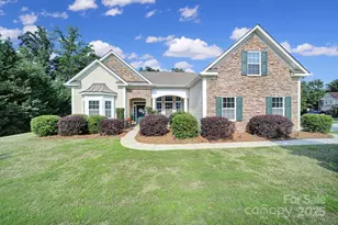 909 Autumn Glen Ct, Clover, SC 29710 - Photo 1