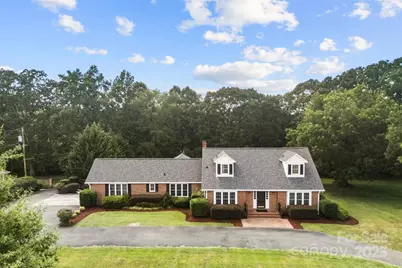 901 N Kingsburry Road, Clover, SC 29710 - Photo 1