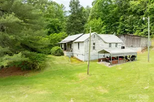 2023 White Spgs Ln, Lenoir, NC 28645 - Photo 1