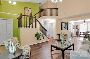 11219 Kempsford Dr, Charlotte, NC 28262 - Photo 1