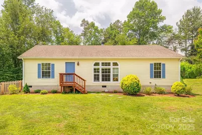 27 Jackson Cove Road, Leicester, NC 28748 - Photo 1