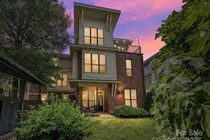 956 Warren Burgess Ln, Charlotte, NC 28205 - Photo 1