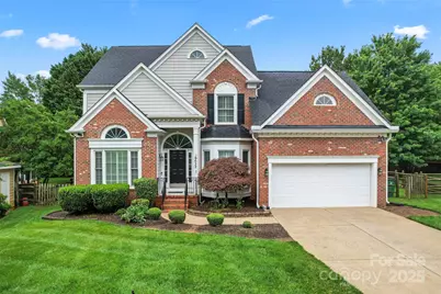 6632 Hawksnest Drive, Charlotte, NC 28269 - Photo 1