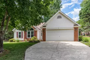 137 Citation Dr, Mooresville, NC 28117 - Photo 1