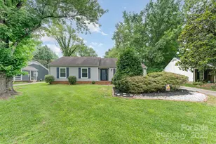 706 Hammermill Rd, Charlotte, NC 28270 - Photo 1