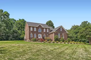 1185 Willow Creek Dr, Newton, NC 28658 - Photo 1