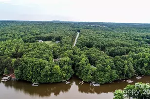 7668 Long Bay Pkwy, Catawba, NC 28609 - Photo 1