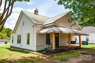 505 S Eastway Dr, Troutman, NC 28166 - Photo 1