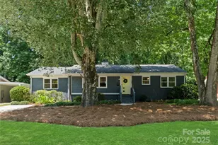 1027 Dresden Dr W, Charlotte, NC 28205 - Photo 1