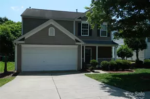 10516 Pickerel Ln, Charlotte, NC 28213 - Photo 1