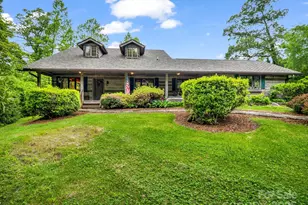 133 Pennwood Ln, Flat Rock, NC 28731 - Photo 1