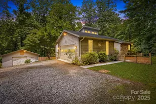 24 Penne Wy, Flat Rock, NC 28731 - Photo 1