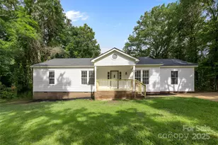 442 Lovelace Rd, Rock Hill, SC 29730 - Photo 1