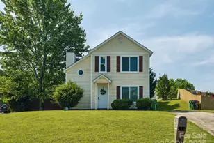 5701 Silver Eagle Dr, Charlotte, NC 28214 - Photo 1