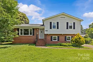 2000 Townsend Ave, Charlotte, NC 28205 - Photo 1