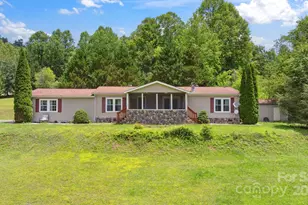 152 Lantana Dr, Sylva, NC 28779 - Photo 1