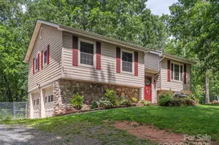 623 Nellie John Dr, Clyde, NC 28721 - Photo 1