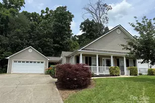 156 Tarrington Dr, Statesville, NC 28625 - Photo 1