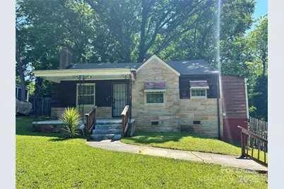 617 Ambassador Street, Charlotte, NC 28208 - Photo 1