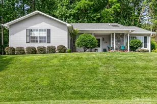 670 New Village Dr, Hendersonville, NC 28791 - Photo 1