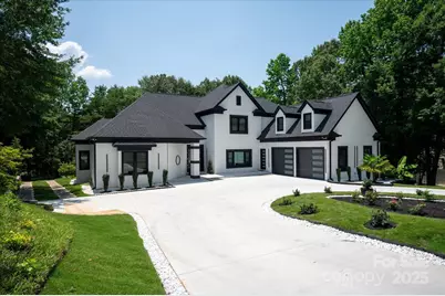 15617 Eagleview Drive, Charlotte, NC 28278 - Photo 1