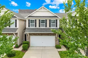 921 Summerlake Dr, Fort Mill, SC 29715 - Photo 1