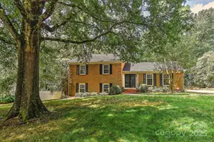 6117 Yellowood Rd, Charlotte, NC 28210 - Photo 1