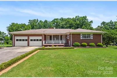 128 Howie Street, Mount Holly, NC 28120 - Photo 1