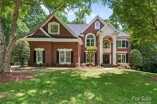 610 Hampshire Hill Rd, Matthews, NC 28105 - Photo 1