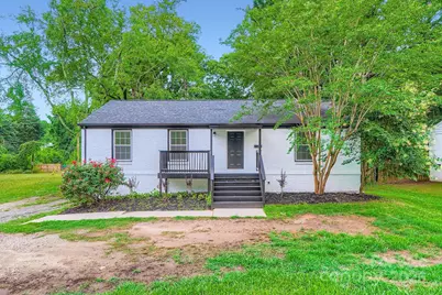 1224 E Woodlawn Road, Charlotte, NC 28209 - Photo 1