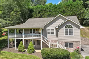 2375 Crymes Cove Rd, Waynesville, NC 28786 - Photo 1