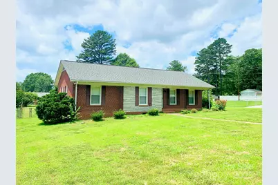 1901 Taylor Drive, Gastonia, NC 28052 - Photo 1